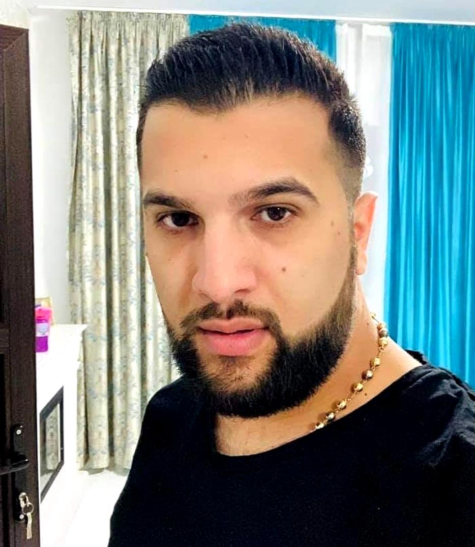 Muslim Howrah(15236)