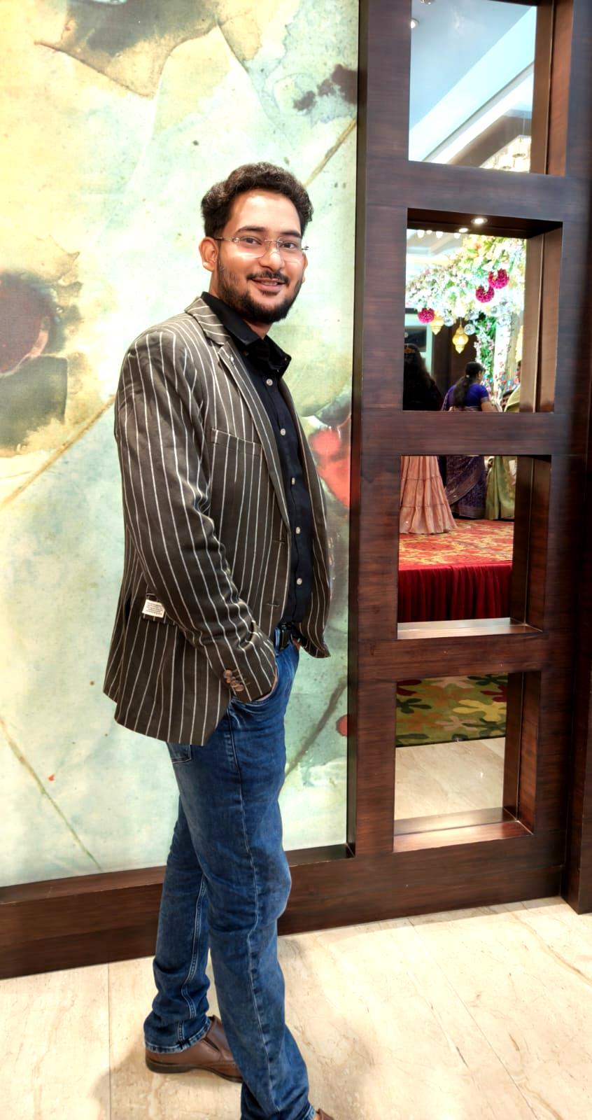 Muslim Vaishali(15303)