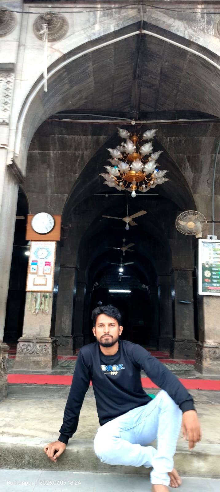 Muslim Jalgaon(16113)